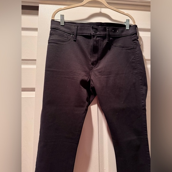 Never worn Express Jeans black leggings 12R mid rise!!! - Picture 2 of 8